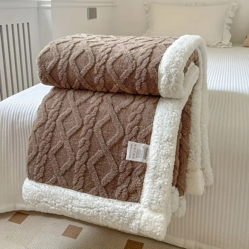 Sierra Sherpa Blanket | Reversible Brushed Fleece Cozy Throw